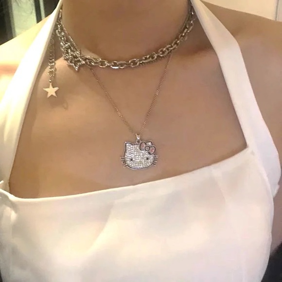 Hello Kitty Rhinestone Necklace - Picture 4 of 5
